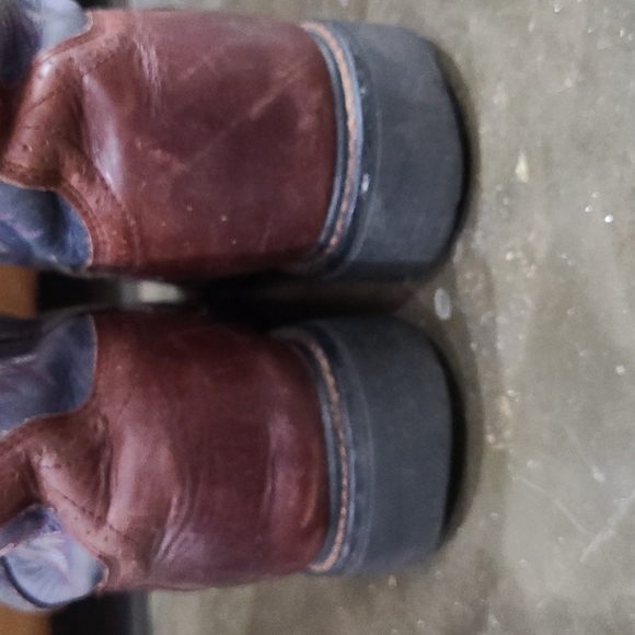 Ariat Steel Toe Boots - Picture 6 of 10